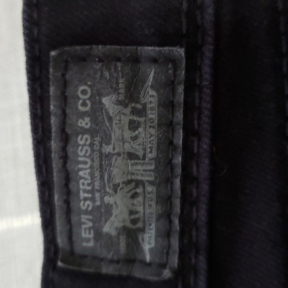 LEVI'S Striped Shorts, Size 27 - Picture 15 of 15